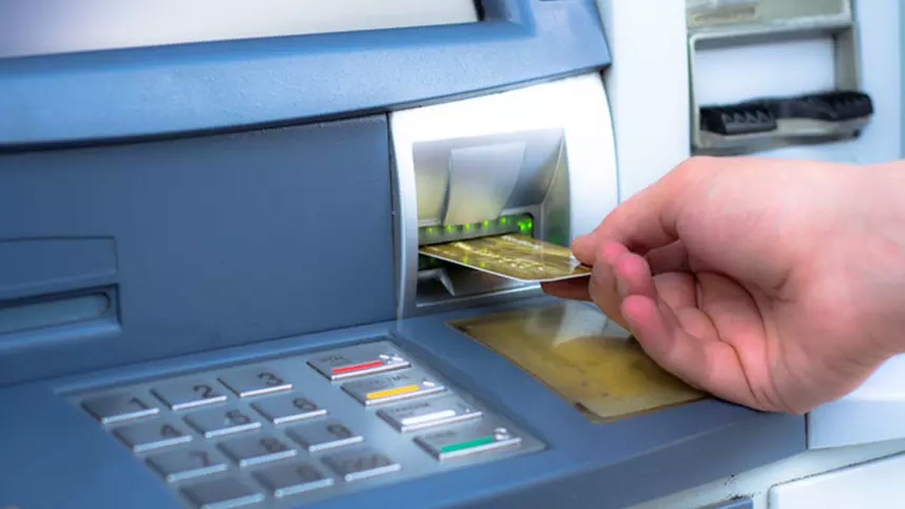 ATM’de Bugün Buna Şaşırmayın! Kredi Kartı Limitleri Yeniden Hesaplanıyor