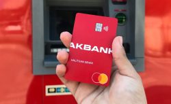 Akbank 117.000 TL İhtiyaç Kredisi Duyurdu! 3 Ay Ertelemeli Kredi Başladı